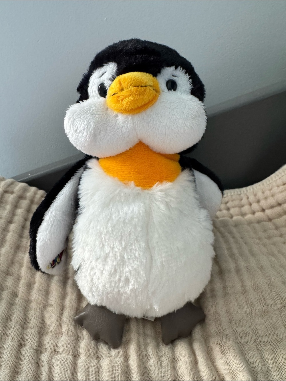 Lil’ Kinz Penguin Webkinz Plush 🐧❄️ Retired Collectible – No Code
